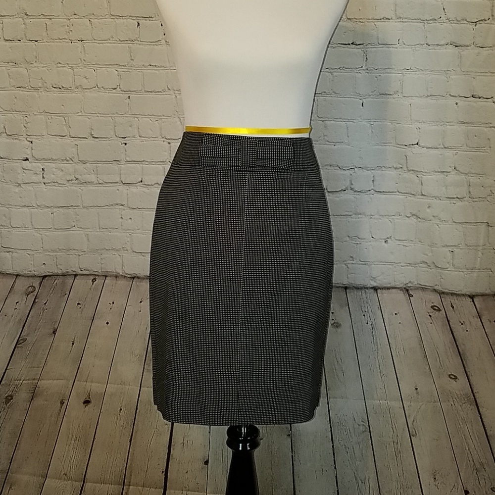 Banana Republic skirt